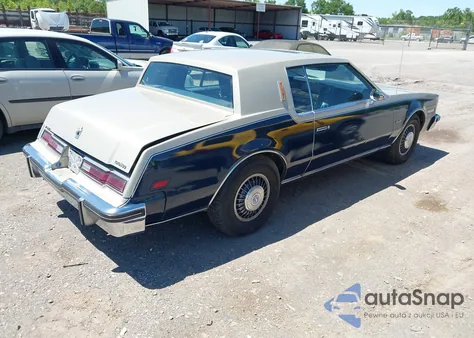 1984 Oldsmobile Toronado Brougham z USA, uszkodzony, nr VIN 1G3AZ57YXEE303252